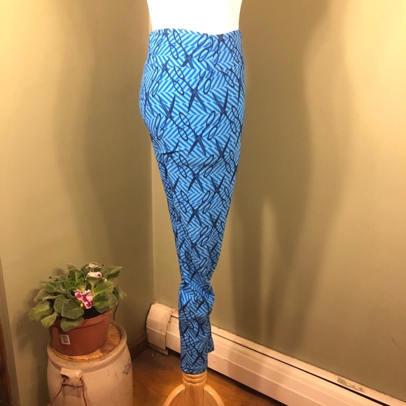 OS Lularoe leggings with scissors - Picture 4 of 9